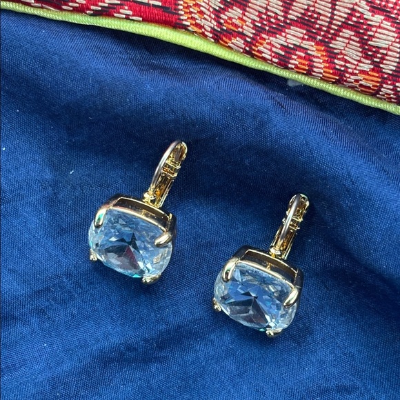 Kate Spade Gold Tone Square Cushion-Cut Crystal Drop Earrings Lever-back Closure - Picture 14 of 16